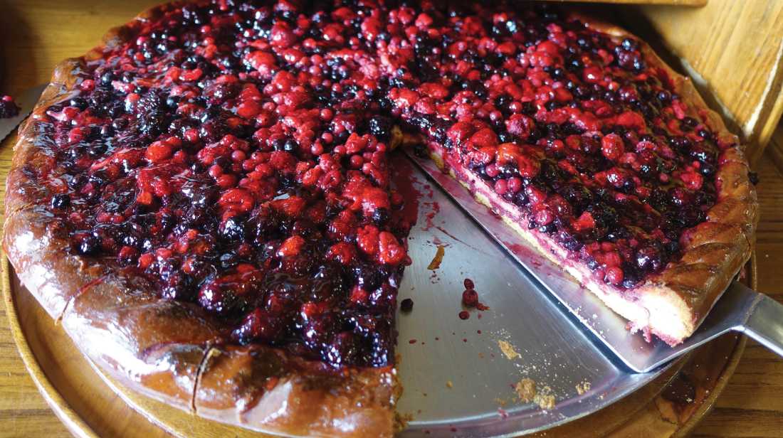 Regional fruit tart at Aubrac |  Rob Mills