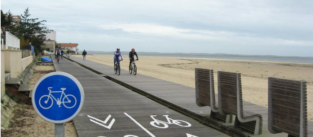 Self guided cycle way from Bordeaux to Biarritz