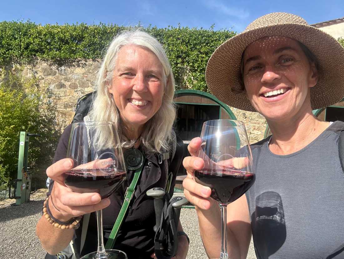 Enjoying walking through Tuscany |  Jennifer Andrewes